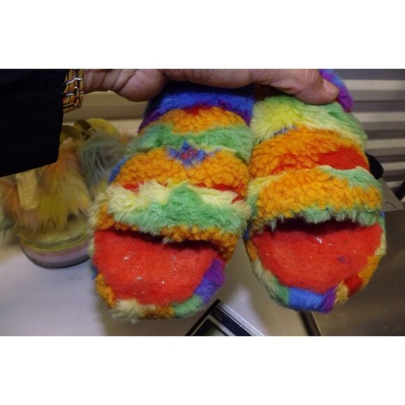 Size 7 UGG Oh Fluffita Fluff Yeah Slippers Pink & Rainbow Sherbert 2 Pairs 1 Prc - Picture 14 of 15